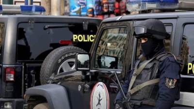 قوات الأمن تلقي القبض على مالك عقار أرض الجولف المنهار 