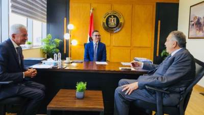 وزير الاستثمار يلتقى رئيس الغرف التجارية لبحث التعاون وتنمية الصادرات وجذب الاستثمارات