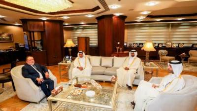محافظ البنك المركزي يلتقي وزير المالية القطري لبحث التعاون المشترك