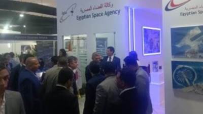 وكالة الفضاء المصرية تنهى أعمال جناحها فى معرض الطيران الدولى بمدينة العلمين