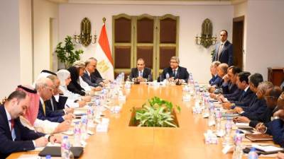 وزير الخارجية والهجرة يعقد لقاءاً مع سفراء الدول العربية المعتمدين بمصر
