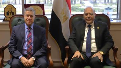 وزير العمل يستقبل نائب رئيس مجلس إدارة مجموعة العربي