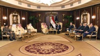 وزير الداخلية يؤكد لنظيره السعودي على متانة أواصر العلاقات والتشاور المستمر بين الوزارتين