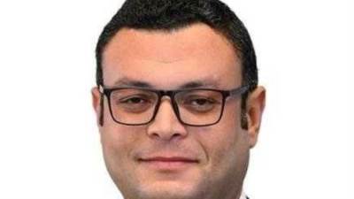 وزير الإسكان يتابع مع مسئولى شركة "سيتى إيدج" معدلات تسويق مشروعات هيئة المجتمعات العمرانية