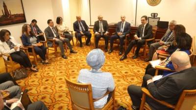 وزير الثقافة يلتقي سفراء مصر الجدد قبيل سفرهم لتولي مهام البعثات الدبلوماسية المصرية في الخارج لبحث سبل تعزيز التمثيل الثقافي المصري بالخارج