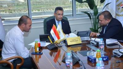 وزير التموين يوجه بسرعة البت في طلبات أعضاء مجلسي النواب والشيوخ وأصحاب المنشآت