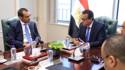 وزير الصحة يستقبل رئيس اتحاد المستشفيات العربية لمناقشة سبل التعاون المشترك لدعم القطاع الصحي