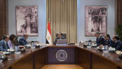 رئيس الوزراء يتابع جهود توفير احتياجات قطاع الكهرباء من المنتجات البترولية