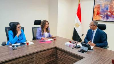 "اسماعيل" يؤكد أهمية دور شركاء التنمية في بعض المشروعات