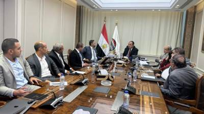 وزير قطاع الأعمال يتابع مع "SAP مصر" موقف تطبيق برنامج "ERP" في الشركات التابعة