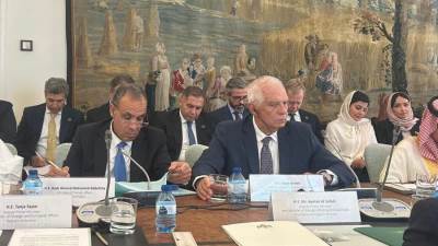 وزير الخارجية يشارك في الاجتماع الوزاري حول القضية الفلسطينية بمدريد