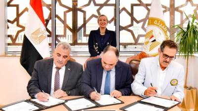 وزيرة البيئة تشهد مراسم توقيع بروتوكول تعاون ثلاثى بين جهاز شئون البيئة