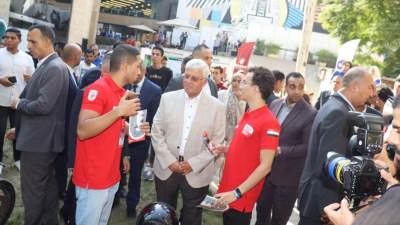 وزيرا التعليم العالي والتضامن الاجتماعي يكرمان الفرق الفائزة بمسابقة قادة الأنشطة الطلابية