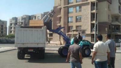 حملات مكبرة على وصلات المياه الخلسة وتحصيل المديونيات وضبط مركبات "توك توك" بمدينة بدر