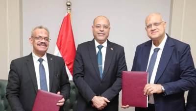 وزير العمل يشهد إتفاقية جماعية تحفظ حقوق 1200 عامل في "ميتالكو"