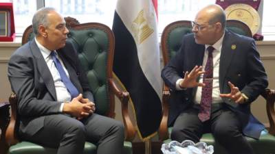 وزير العمل يلتقى سفير مصر في قبرص لبحث التعاون لفتح سوق العمل القبرصي أمام العِمالة المصرية