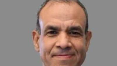 وزير الخارجية والهجرة يتلقى اتصالاً هاتفياً من نائب البرلمان الأوروبى "أنطونيو لوبيز"