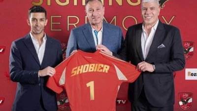 رسميا.. شوبير مقدما للبرنامج الرئيسي على قناة الأهلي