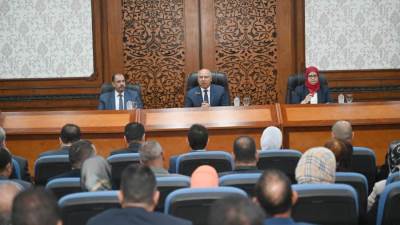الوزير: تشكيل جمعية للمستثمرين بكل منطقة صناعية تتولى إدارة المنطقة وأعمال الصيانة والنظافة والتأمين بها 
