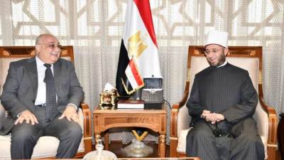 وزير الأوقاف : إذاعة القرآن الكريم منبرنا الكبير وتراثنا العريق