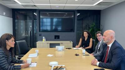 "المشاط" تواصل مباحثاتها مع ممثلي الحكومات والقطاع الخاص والمؤسسات الدولية