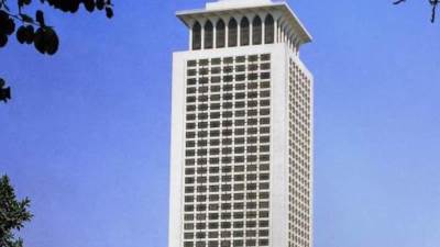 الخارجية تدعو الرعايا المصريين إلى تجنب السفر إلى لبنان إلا للضرورة القصوى