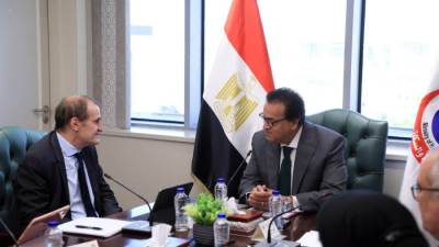 وزير الصحة يستقبل وفد البنك الدولى لمناقشة سبل التعاون خلال الفترة المقبلة