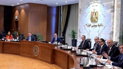 رئيس الوزراء يترأس اجتماع مجلس إدارة جهاز تنمية المشروعات المتوسطة والصغيرة ومتناهية الصغر