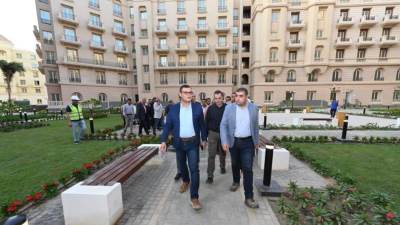 وزير الإسكان يختتم جولته بالعاصمة الإدارية الجديدة بتفقد أعمال التشطيبات بالحى السكنى الخامس "جاردن سيتي الجديدة"