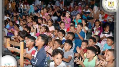 أكثر من 15 ألف مشاهد لمسرح المواجهة والتجوال خلال الأسبوع الأول في قرى محافظة قنا