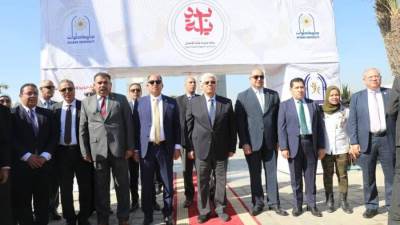 وزير التعليم العالي يتفقد جامعة حلوان ويطمئن على انتظام الدراسة بها