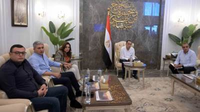 مدبولي يُتابع المنصة الجغرافية لمحافظة جنوب سيناء الفائزة بجائزة التميز العالمية "Esri SAG Award 2024"