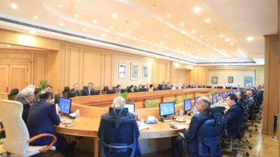 وزير التعليم العالي يجتمع بمجلس جامعة حلوان