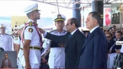 الرئيس السيسى يكرم أوائل كلية الشرطة دفعة 2024 خلال حفل تخرجهم