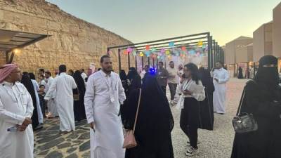 التضامن الاجتماعي تشارك بـ15 أسرة منتجة في فعاليات النسخة الخامسة من معرض "سوق الدار" بالمملكة العربية السعودية