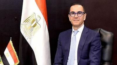 وزير الاستثمار يتوجه لباريس لعقد لقاءات مع ممثلى كبرى الشركات ومجتمع الأعمال