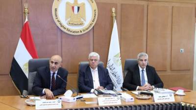 وزير التعليم العالي يوجه بـ:تنفيذ الجامعات خطط الأنشطة الطلابية المختلفة