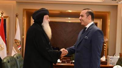محمود فوزي يستقبل الأنبا بولا مطران طنطا وتوابعها، بمقر الوزارة بالعاصمة الإدارية 