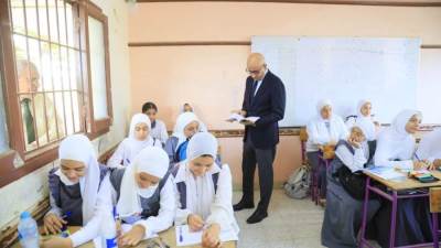 وزير التعليم ومحافظ الفيوم يستهلان جولة تفقدية لمدارس المحافظة