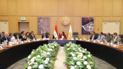 وزيرة التنمية المحلية : التحضيرات الخاصة باستضافة مصر للمنتدى الحضري العالمي تسير على قدم وساق