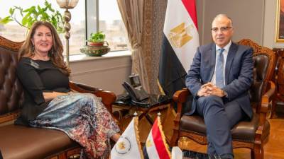 سويلم يلتقى سفيرة الولايات المتحدة الأمريكية لبحث التعاون بين مصر وأمريكا
