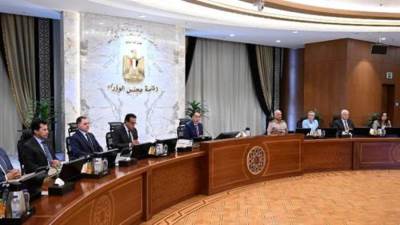 الحكومة: تصاعد الأحداث ينذر بمنعطف خطير ويؤكد ضرورة تدخل المجتمع الدولى