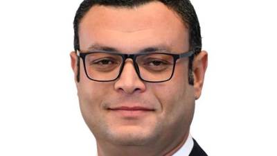 وزير الإسكان يصدر قرارات بتعيين 3 مساعدين لنواب رئيس هيئة المجتمعات العمرانية الجديدة