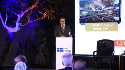 وزير الصحة والسكان يستعرض إنجازات الدولة المصرية في القطاع الصحي 