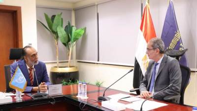 وزير الاتصالات يلتقى مبعوث الأمين العام للأمم المتحدة للتكنولوجيا لبحث تعزيز التعاون