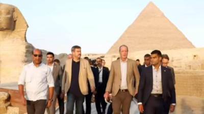 منطقة اهرامات الجيزة تستقبل رئيس وزراء ولاية بافاريا