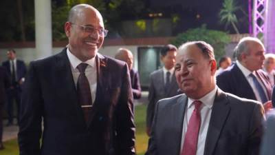 وزير العمل يشارك في احتفالية السفارة الكورية بعيدها الوطني