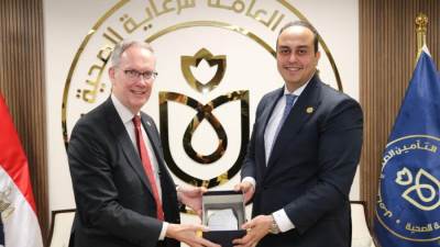 الرعاية الصحية يلتقى السفير السويدي وكبرى الشركات السويدية لدى مصر لبحث الاستثماراتما 