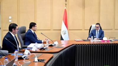 وزير الاستثمار والتجارة الخارجية يلتقي الرئيس التنفيذي لشركة ماجنوم العقارية لاستعراض مشروعها الاستثماري بالعاصمة الإدارية باستثمارات مليار دولار 