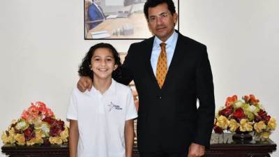 وزير الشباب والرياضة يلتقي أسرة لاعب ستارز أوف إيجبيت